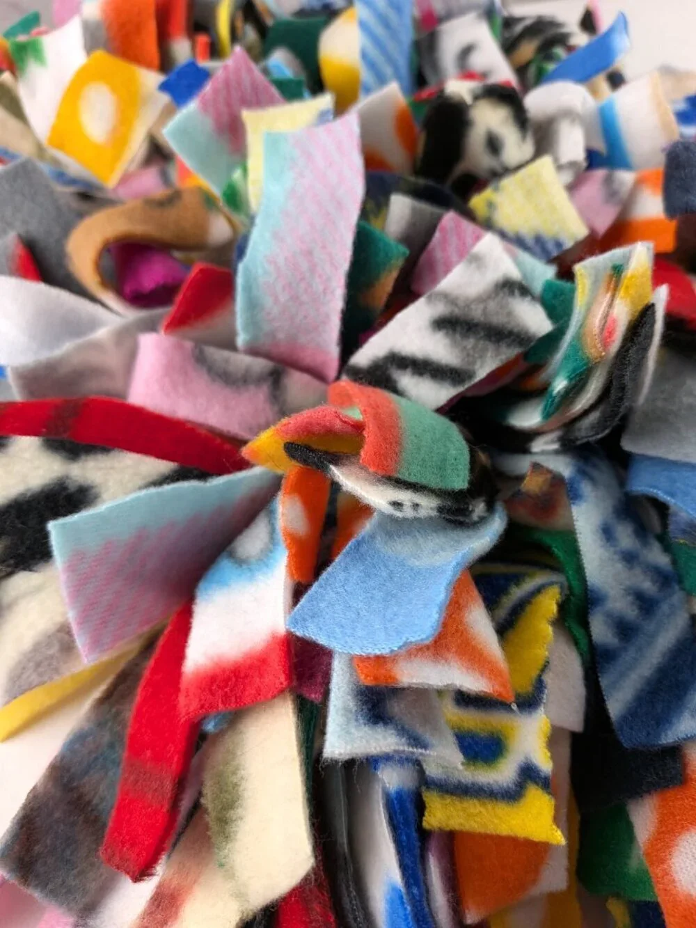 NEW Dog/Cat Snuffle Mat - Multicolor Scraps #59